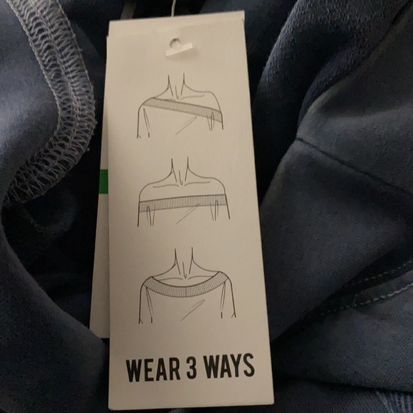 William Rast Blue Off-The-Shoulder Sweatshirt NWT - Picture 6 of 7